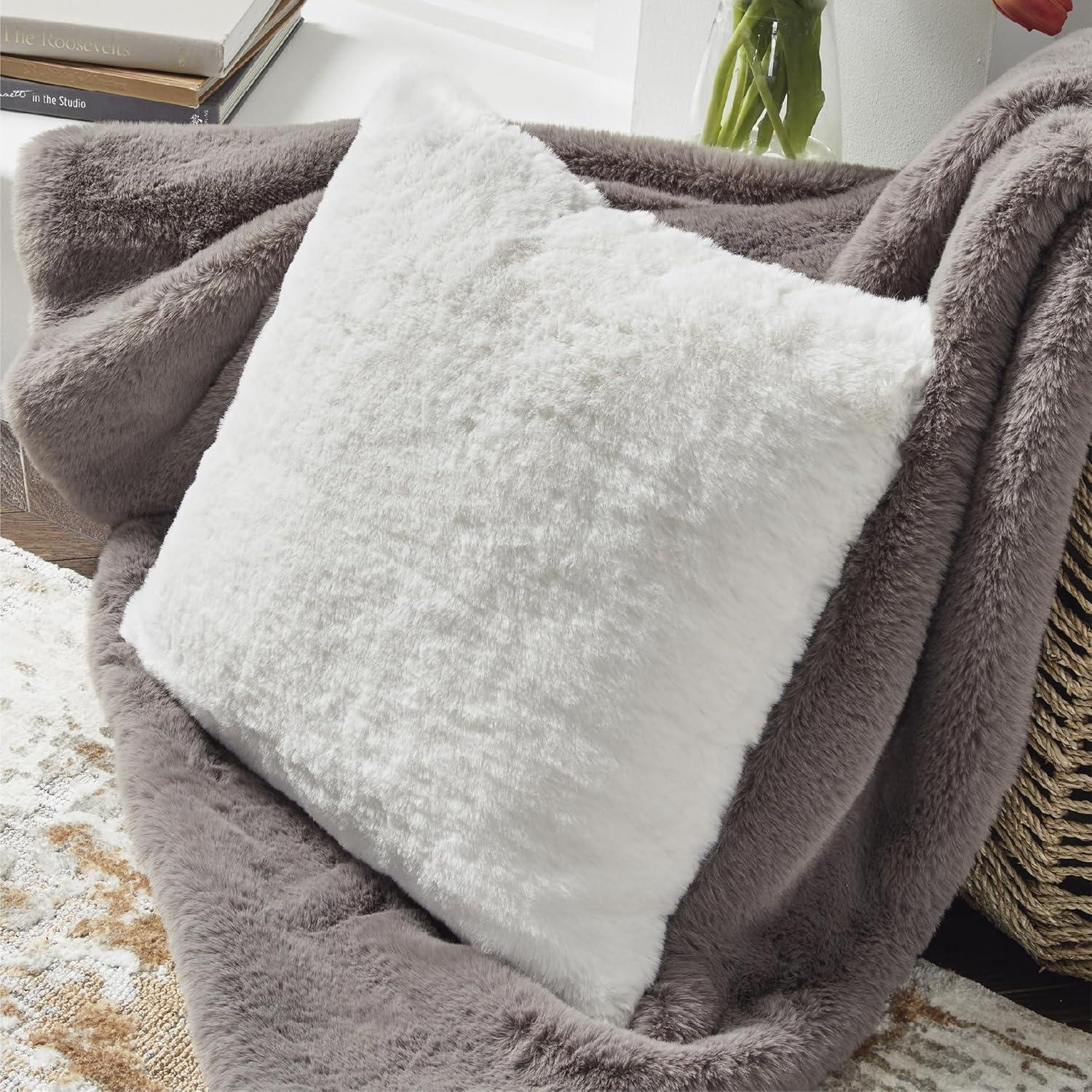 imageSignature Design by Ashley Gariland Pillow Set of 4 Square White 4 Count