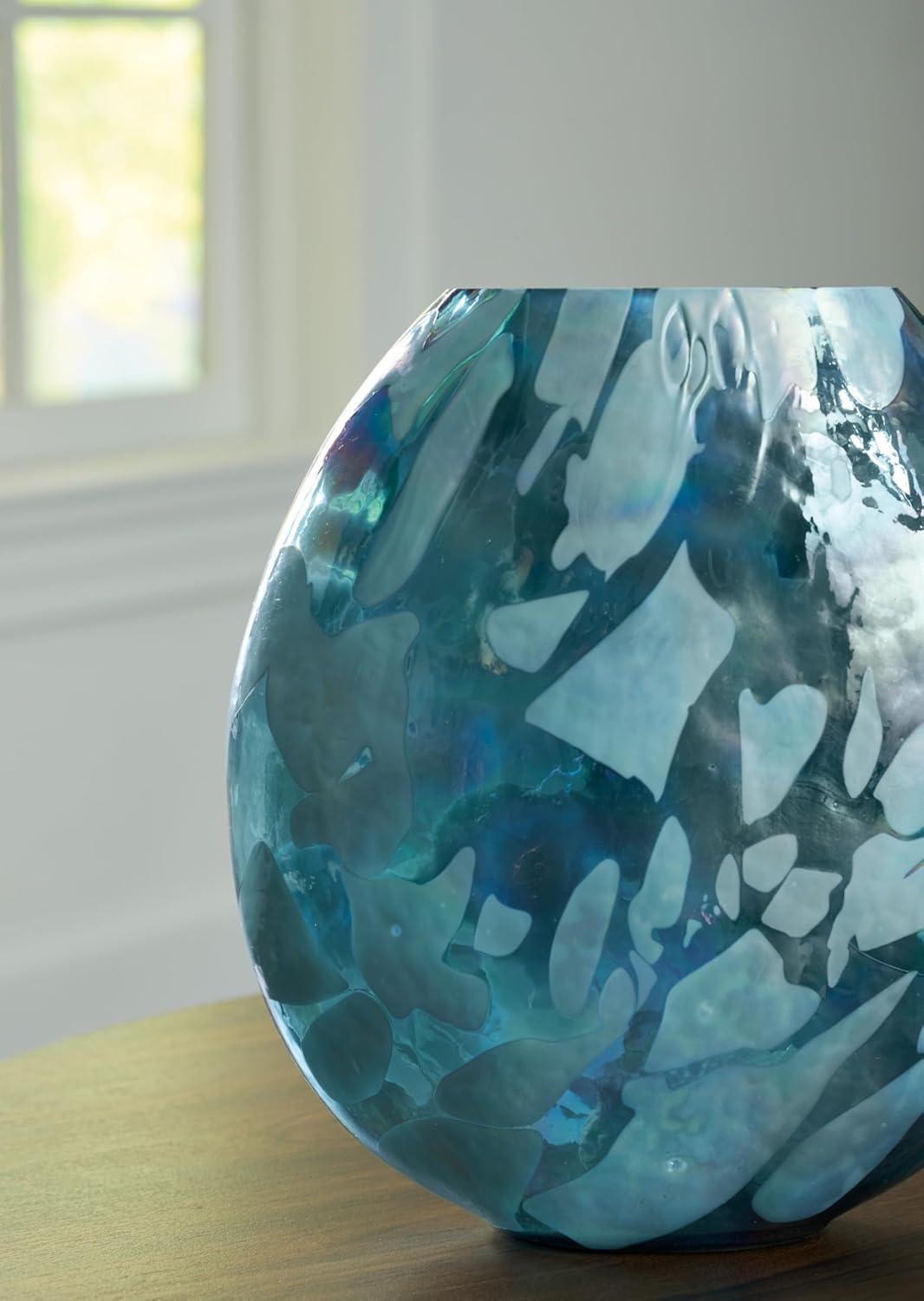 imageSignature Design by Ashley Cartshaw Contemporary Abstract Watertight Glass 1175 Vase GreenGreen